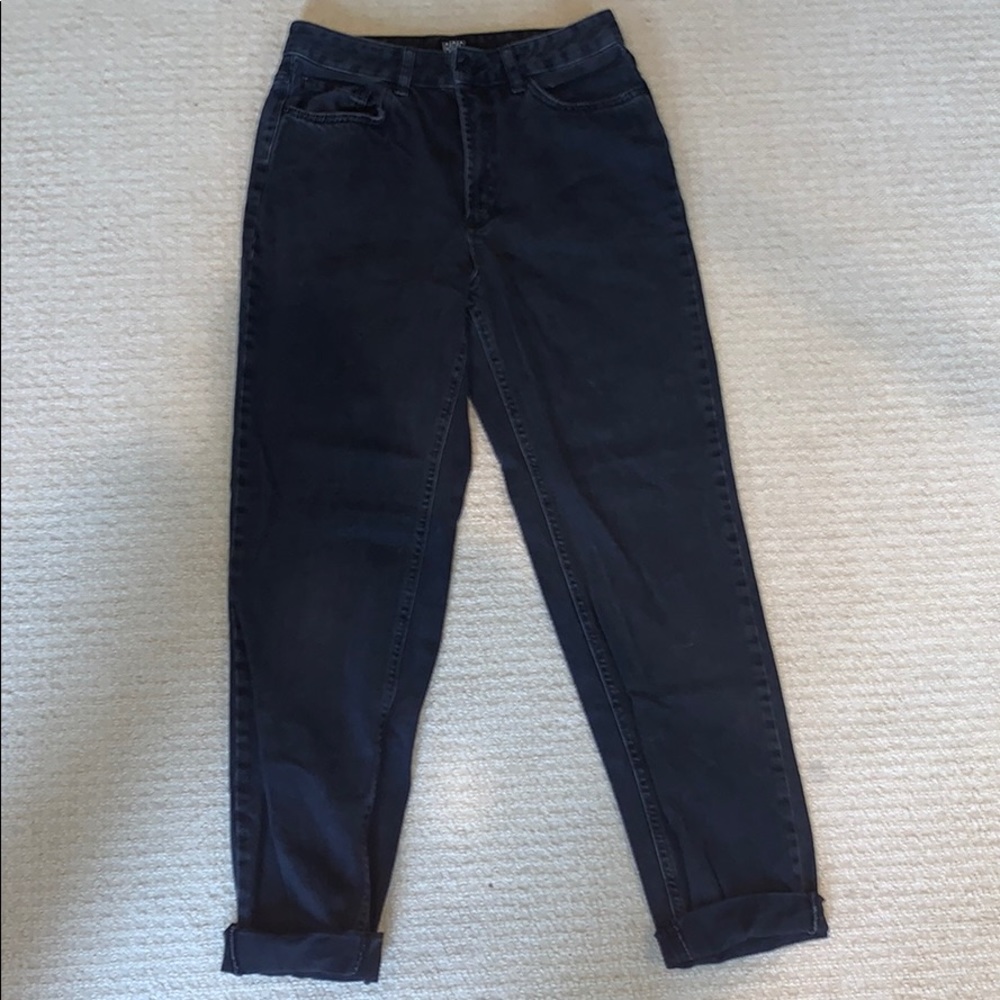 Black mom jeans